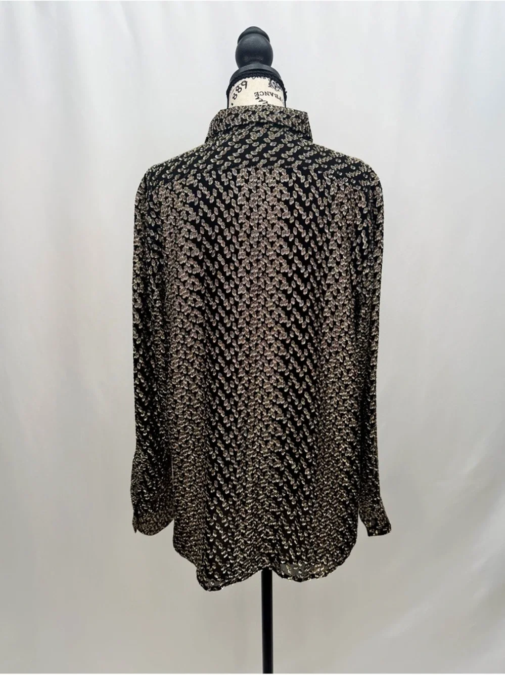 Equipment Femme Black & Gold Metallic Silk Button Down Blouse | Size XL
